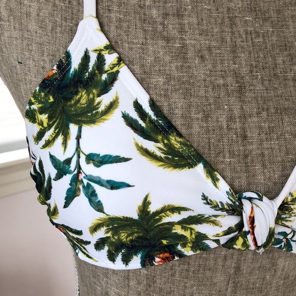 3/$25 Island Palms Bikini Top - Picture 2 of 10